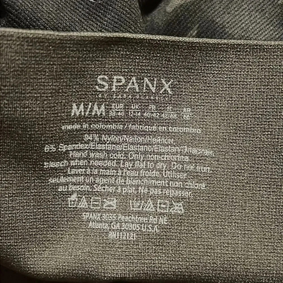 SPANX Look At Me Now Camo Seamless Leggings M - Picture 10 of 13